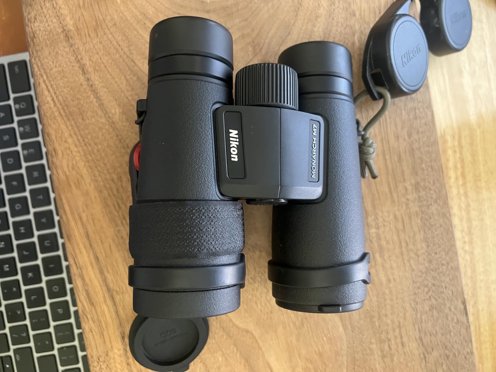 Nikon MONARCH M7 10x42 Binocular | Waterproof, fogproof, rubber-armored Full-Size Binocular with ED glass & wide field of view, oil & water repellent coating & locking diopter | Official Nikon USA Model | Extra-Low Dispersion Glass, Fully Multicoated Optics, Dielectric, Phase-Corrected Roof Prisms, Locking Diopter, Carry Case customer photo 1