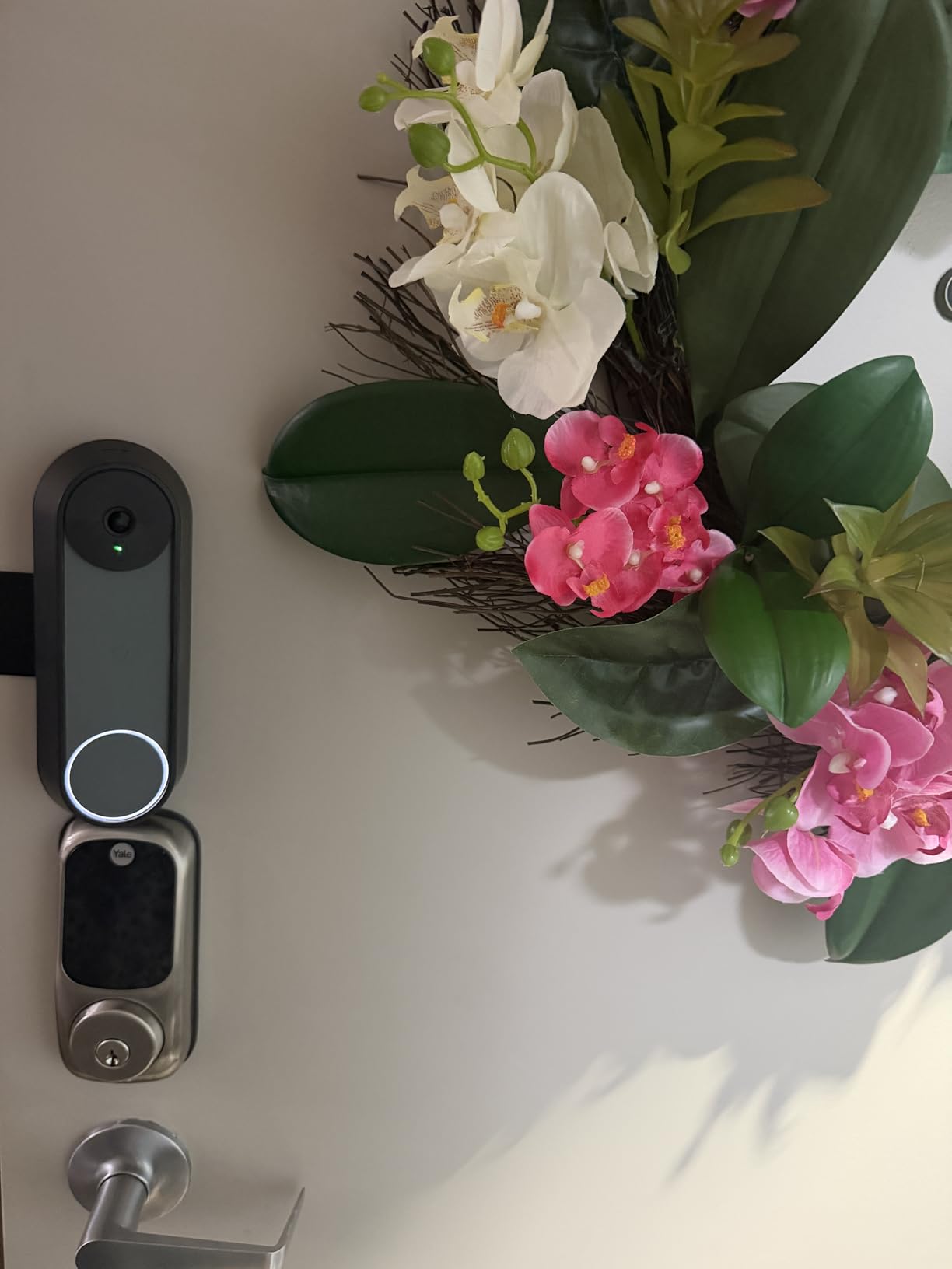 Google Nest Doorbell (Battery) - Ivy | 6x digital zoom video doorbell, HD, 24/7 live view, Night vision, HDR, works with Google Home & Gemini customer photo 1