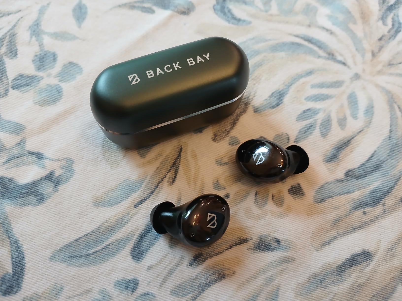 Back Bay Audio Wireless Earbuds for Small Ears, Award-Winning Sound w/Bass Mode, Durable Sweatproof Bluetooth Earbuds, Comfortable for All Ears customer photo 1