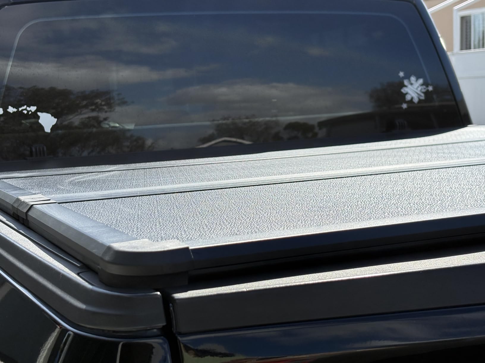 Tutel Hard Shell Folding Truck Bed Tonneau Cover|Fits 2015-2026 Ford F150 5'5
