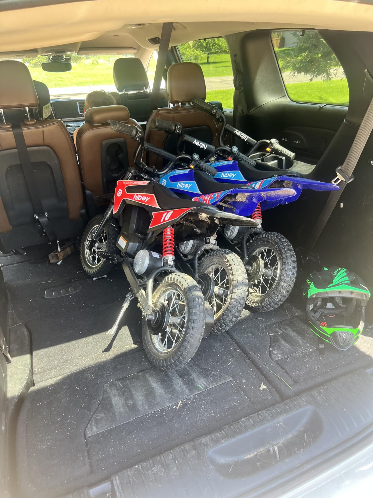 Hiboy DK1 36V Electric Dirt Bike, 300W Electric Motorcycle - Up to 15.5MPH & 13.7 Miles Long-Range, 3-Speed Modes Motorcycle for Kids Ages 3-10 customer photo 1