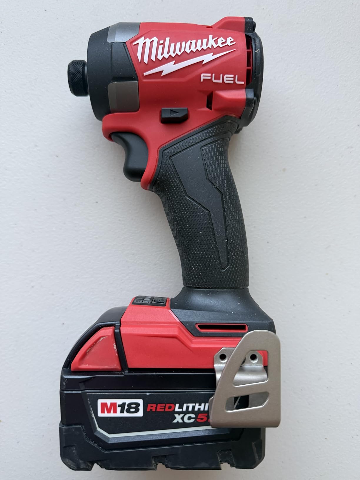 Milwaukee Electric - M18 Fuel 1/4 HEX Impact Driver (Bare Tool) customer photo 2
