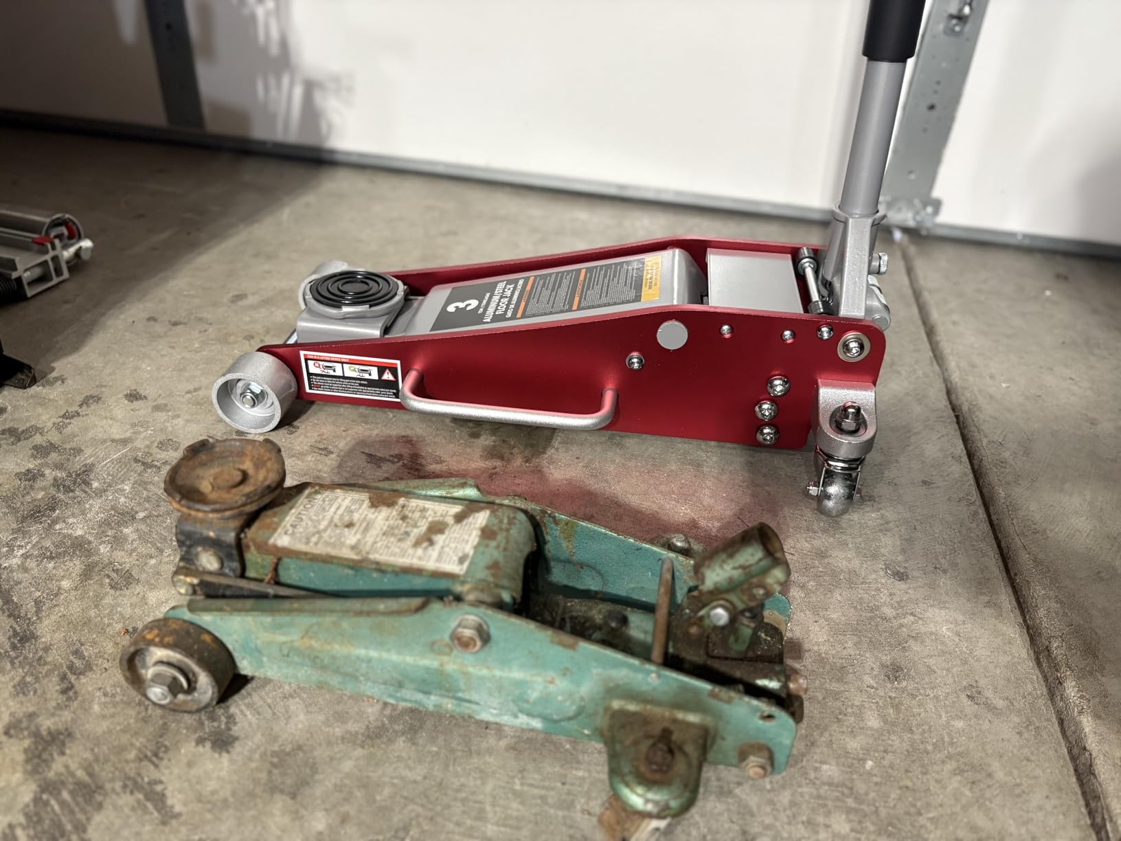 Big RED 3 Ton Floor Jack, Aluminum and Steel Hydraulic Low Profile Car Jack with Dual Piston Quick Lift Pump, Lightweight Racing Floor Jack for Vehicle, 6,000 lb Capacity, Red, TAM830011L customer photo 2