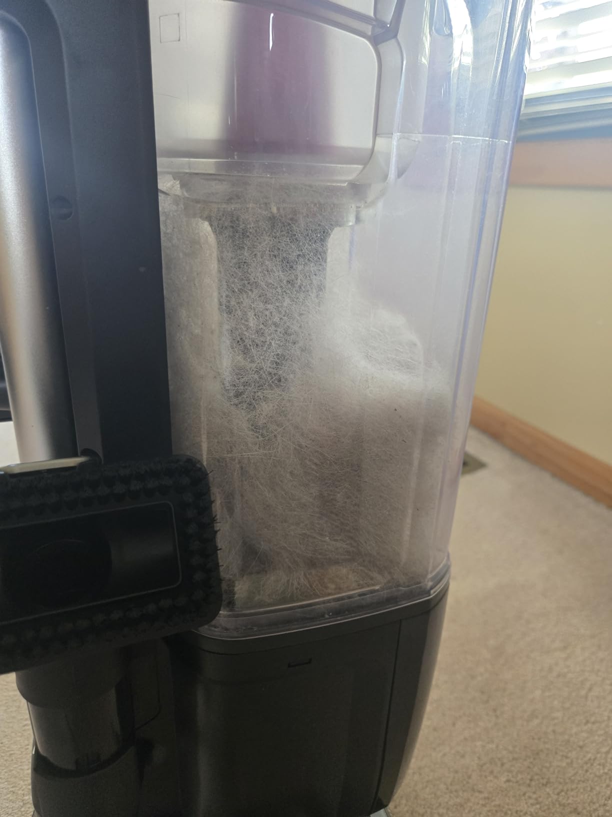 Shark ZU102 Rotator Pet Upright Vacuum with PowerFins HairPro & Odor Neutralizer Technology, Charcoal, 2.9 L Dust Cup | PowerFins HairPro, Odor Neutralizer, HEPA Seal, 3XL Dust Cup, 12-Ft Reach, Swivel Steering, Crevice and Pet Tool customer photo 2