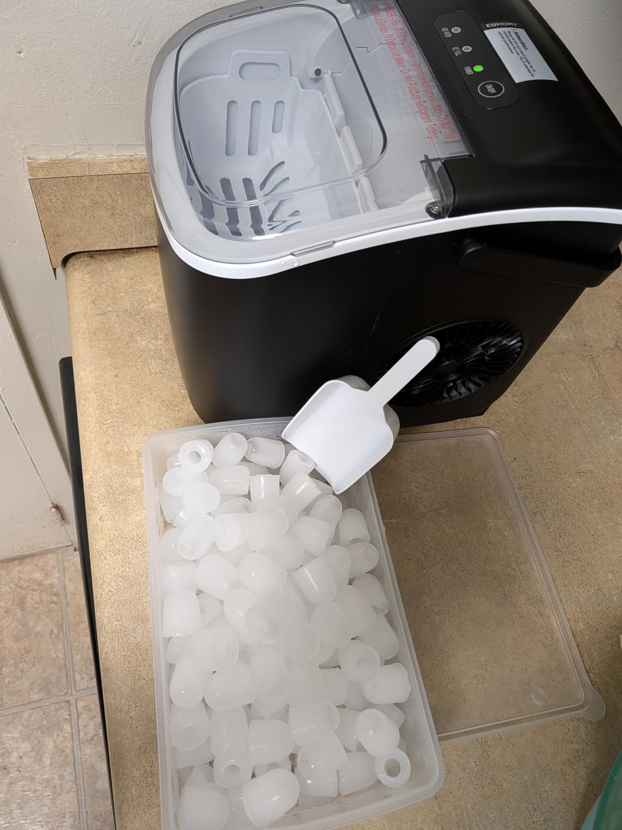 EUHOMY Countertop Ice Maker Machine with Handle, 26lbs in 24Hrs, 9 Ice Cubes Ready in 6 Mins, Auto-Cleaning Portable Ice Maker with Basket and Scoop, for Home/Kitchen/Camping/RV. (Black) customer photo 1