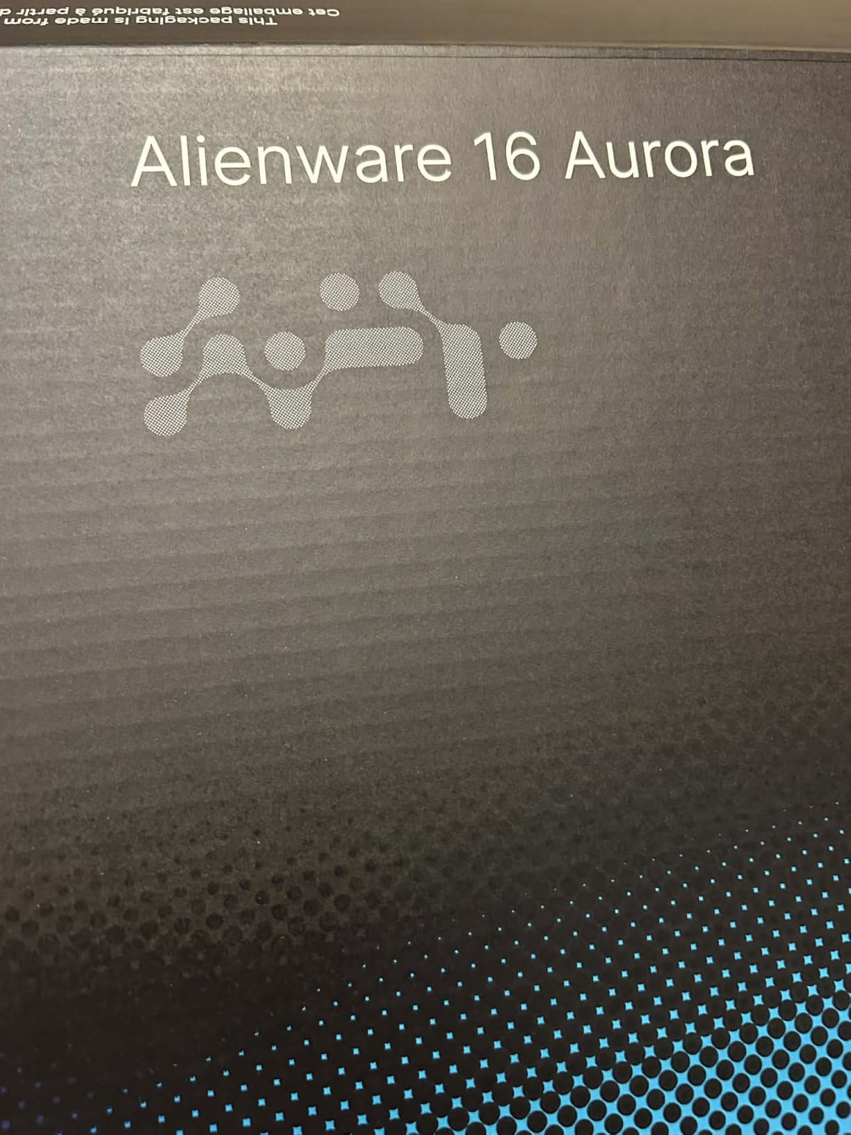 Alienware 16 Aurora Gaming Laptop, RTX 5050, Intel Core 7 240H, WQXGA 120Hz Display, 16GB DDR5 RAM, 1TB SSD, Windows 11 Home, Blue customer photo 2
