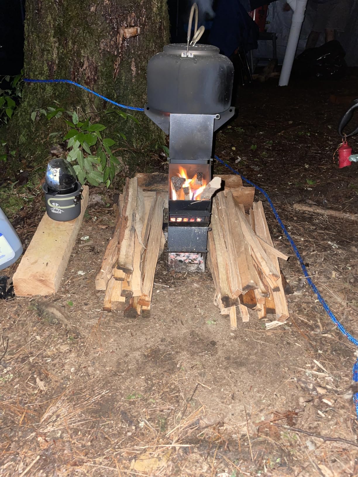 Rocket Stove Portable Wood-Burning Camping Stove with Storage Bag, 1.8mm Steel, 5.62lb Backpacker Wood Stove, Efficient Chimney Burn, Burns Twigs and Charcoal customer photo 1
