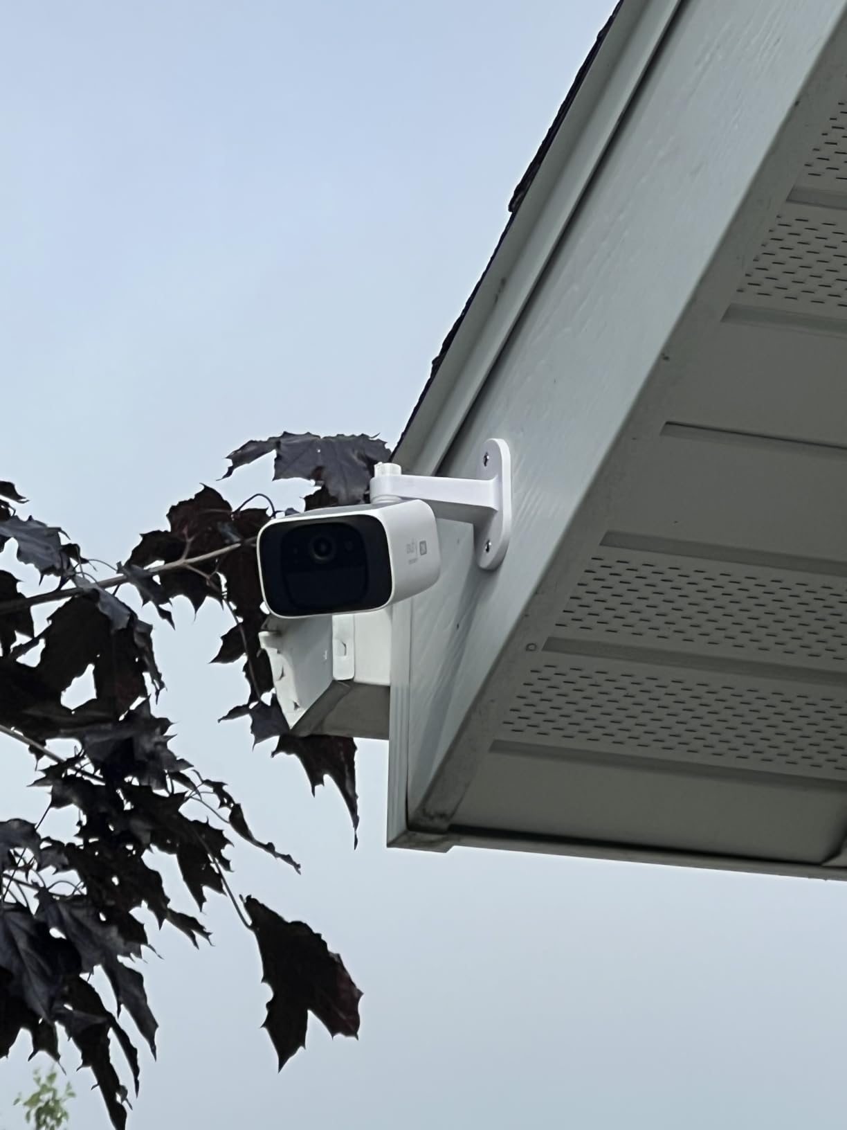 eufy Security SoloCam S220, Solar Security Camera, Wireless Security Camera Outdoor, 2K Resolution, Continuous Power, Built-in 8GB, No Subscription, HomeBase 3 Compatible, for Outdoor Surveillance customer photo 1