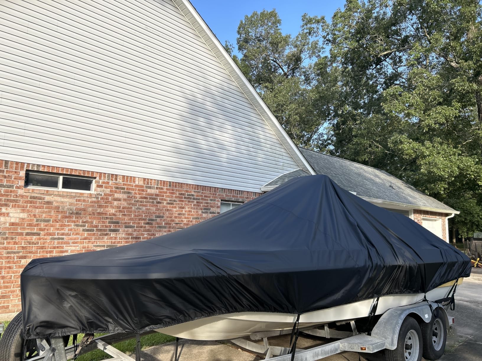 1200D Center Console Boat Cover 20-22ft with Motor Cover, Gray | Hurricane Proof, Trailerable, Waterproof customer photo 1