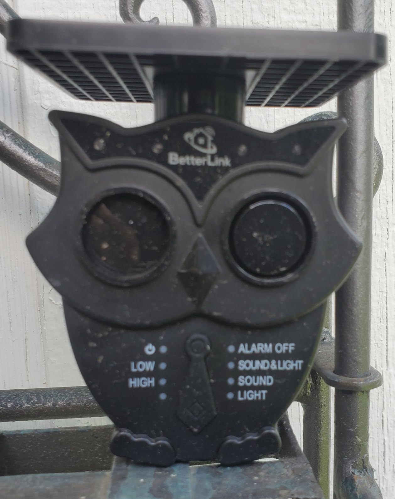 1/2 Mile Long Range Solar Wireless Driveway Alarm System IP65 Weatherproof Outdoor Motion Detectors&Sensor 120dB Siren Sound Light Security Alert System Monitor&Protect Outdoor/Indoor Property(1R2S) customer photo 1