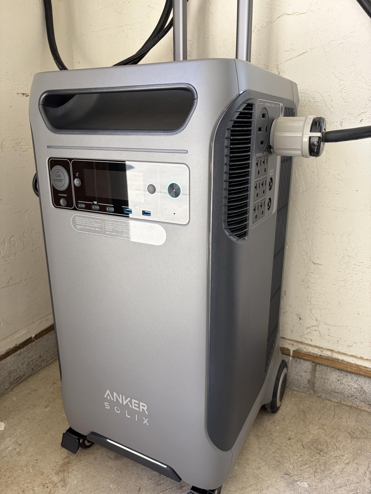 Anker SOLIX F3800 Portable Power Station, 3840Wh, LiFePO4 Batteries, Ultra-High 6000W AC Output with 120V/240V, Solar Generator for Home Backup, RVs, Emergencies, Power Outages, and Outdoor Camping customer photo 1