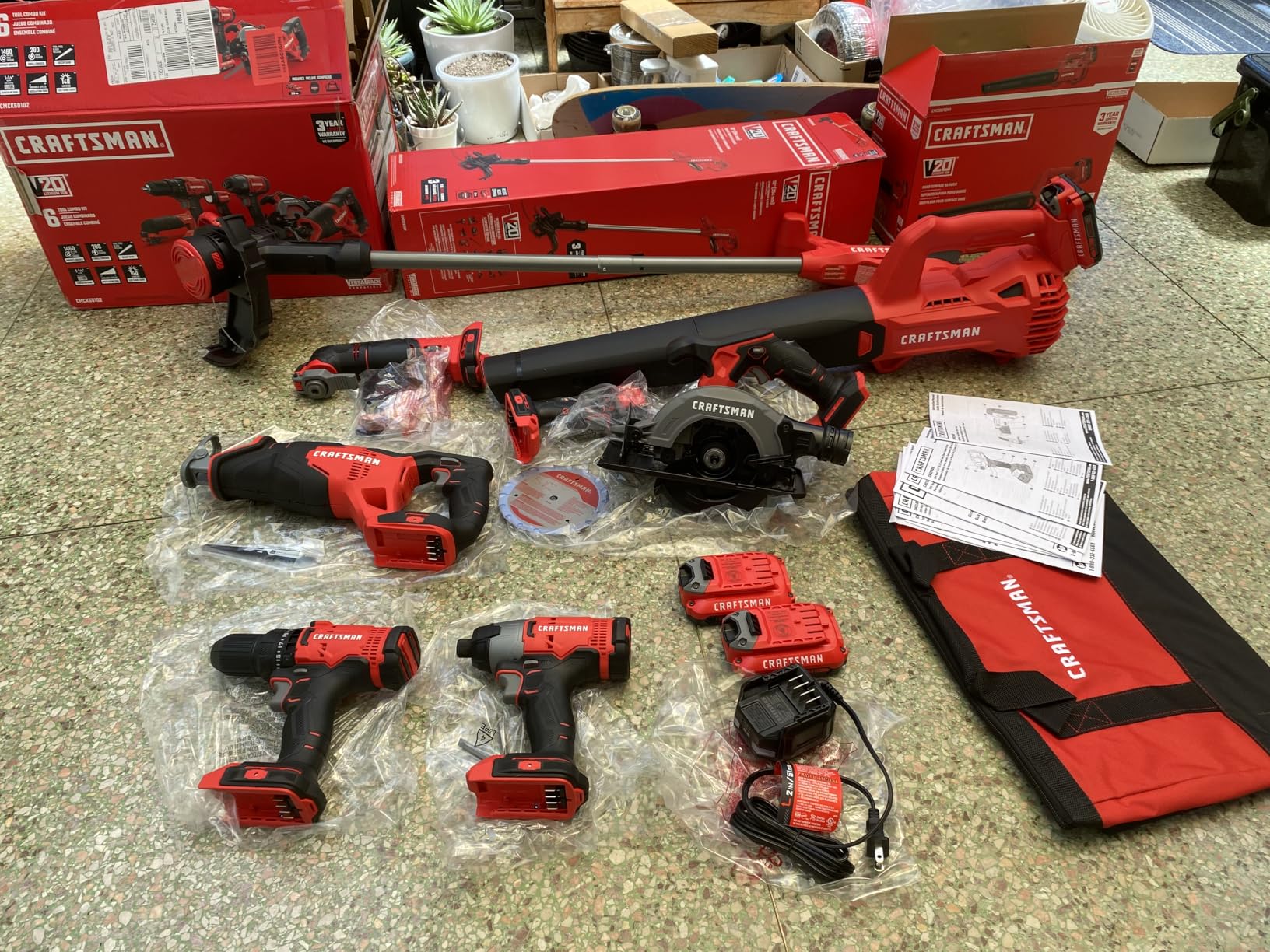 CRAFTSMAN V20 Cordless 6-Tool Combo Kit With Two 2.0 Ah Batteries and Charger (CMCK601D2) customer photo 1