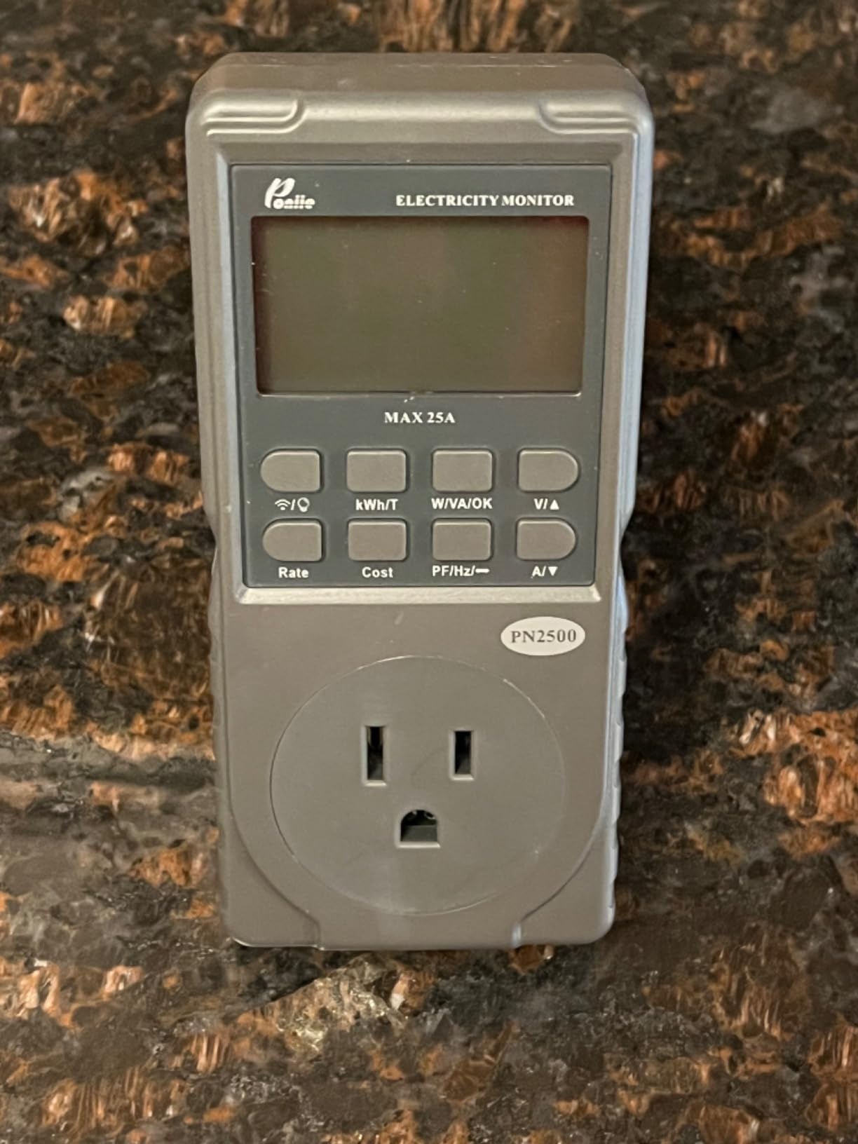 Poniie PN2500 Professional NEMA 5-15 Wi-Fi Wireless Level 1 EV Charger Pass-Through Power Usage Monitor (60-240V, 25Amp) customer photo 2