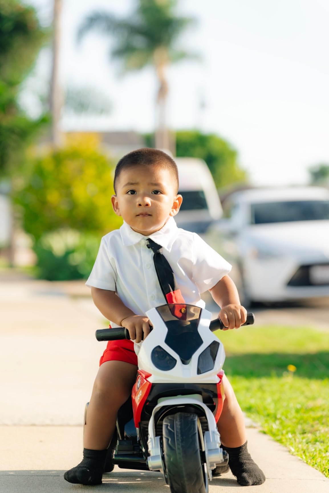 Aosom 6V Kids Electric Motorcycle Licensed BMW Toddler Motorcycle Red | Music, Headlight, 3 Wheeled, Gift for Boys & Girls customer photo 1