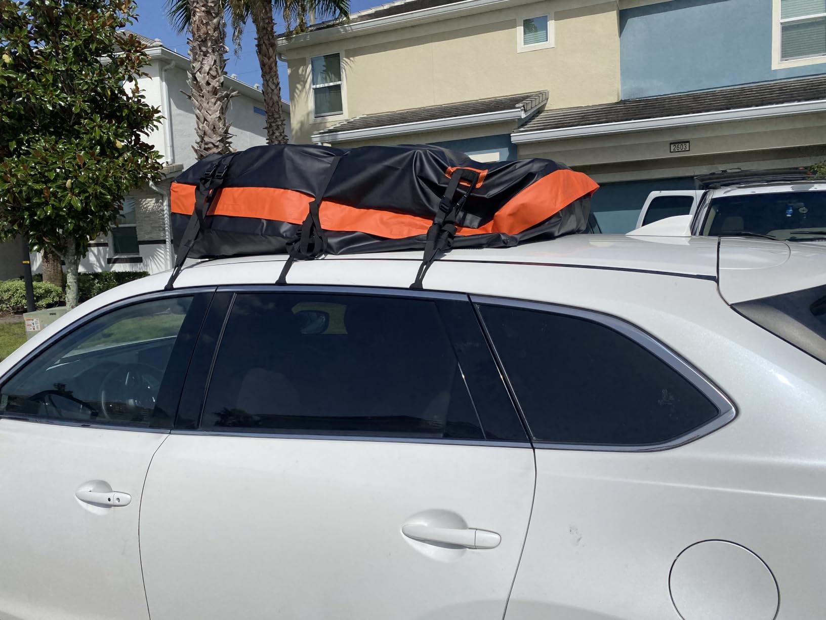 Car Rooftop Cargo Carrier Bag, 16 Cubic Feet Waterproof Car Topper Luggage Storage Bag with Large Capacity & Maximum Protection to Minivan SUV Vehicles w/wo Roof Rack, Non-Slip Mat, Door Hooks, Lock customer photo 2