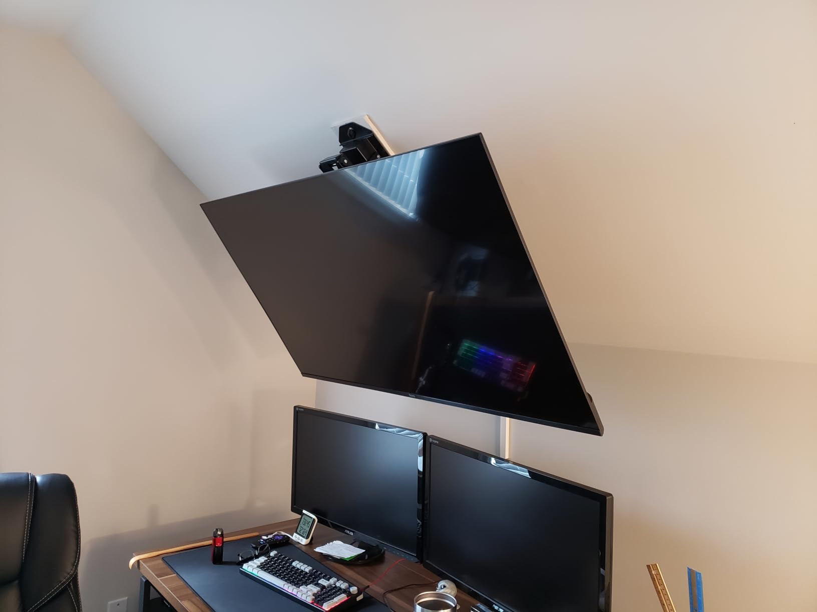 TOPSKY Motorized Ceiling TV Mount, 32-70 in TVs, 88 lb Capacity | Motorized flip down, 0-80 degree tilt, Supports 32-70 TVs up to 88 lbs, Fits flat and select angled ceilings customer photo 2