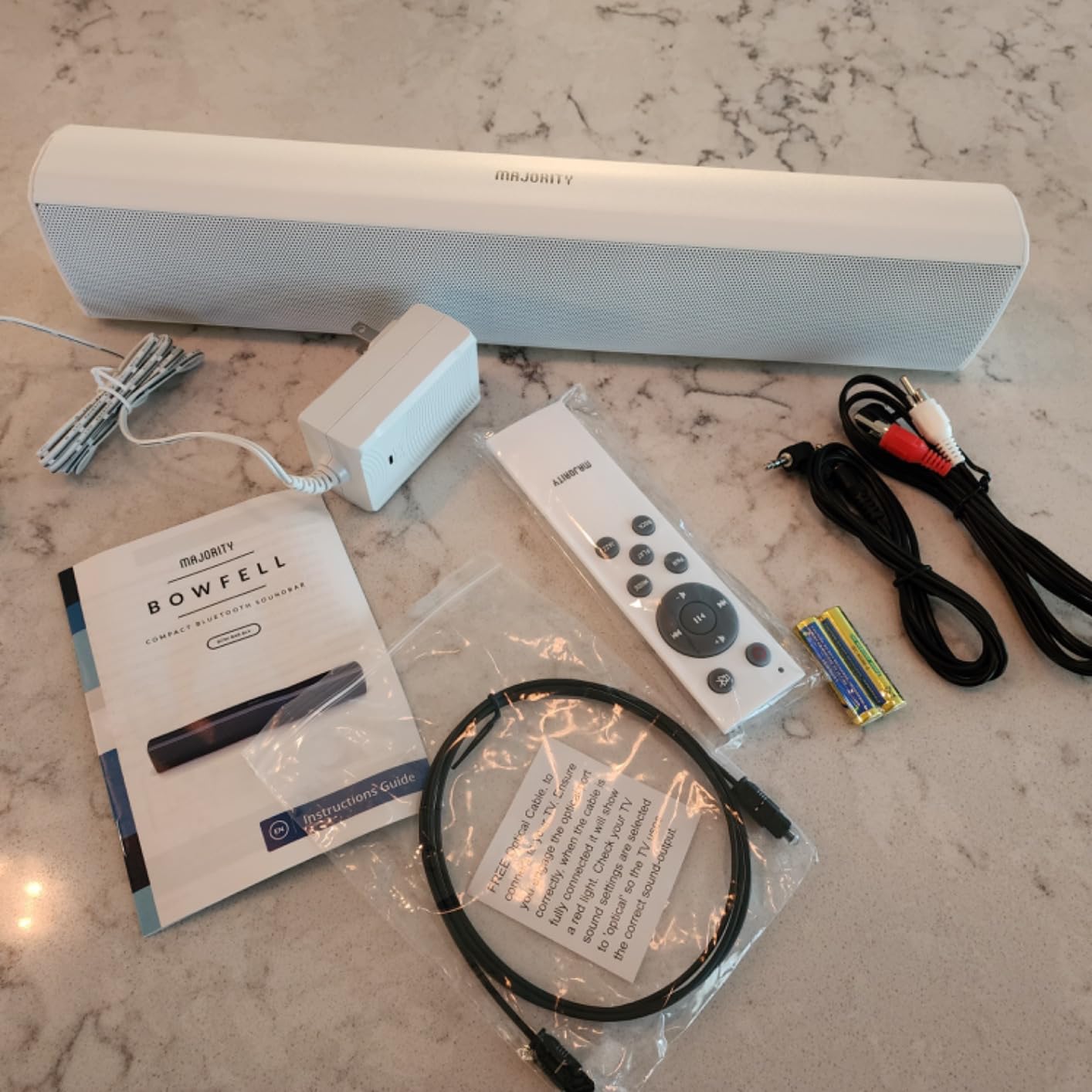 Majority 15 Inch White Soundbar for TV, Bluetooth Sound Bar 50 Watts customer photo 2