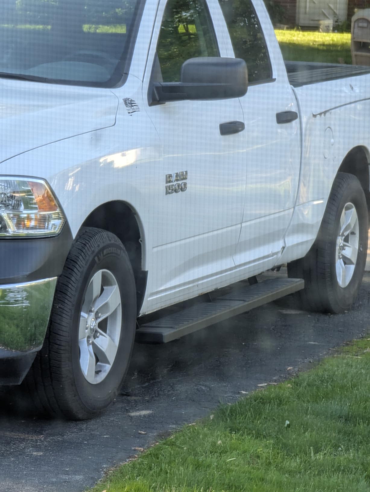 COMNOVA 6 Inch Running Boards for 2009-2018 Dodge Ram 1500 Crew Cab (Incl. 2019+ Classic Model), 10-26 Ram 2500 3500, Running Boards & Steps, Heavy Duty Carbon Steel Side Steps Nerf Bars. customer photo 2