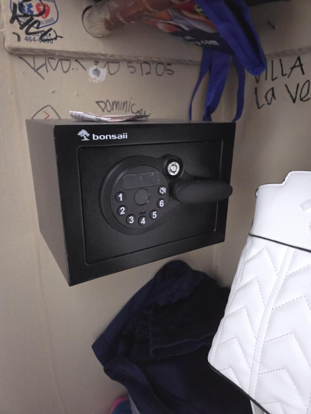 Bonsaii Safe Box with Electronic Keypad, Steel Security Lock Box with Key, 0.23 Cubic Feet, Small Hidden Safe for Cash Jewelry customer photo 1
