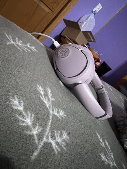 JLab JBuds Lux ANC, Over Ear Headphones, Active Noise Cancelling, Bluetooth, Graphite customer photo 1