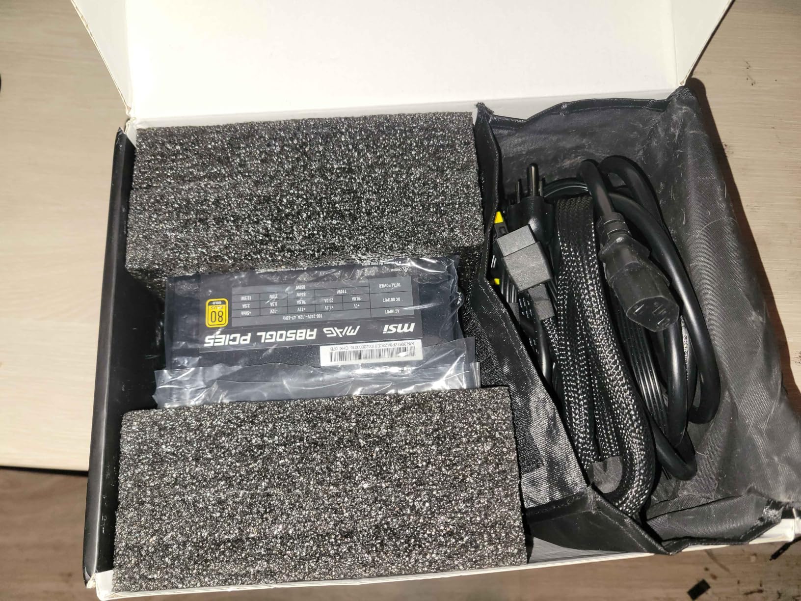 MSI MAG A1250GL PCIE5, Fully Modular Compact Gaming 1250W Power Supply, 80+ Gold, ATX 3.1 & PCIe 5.1 Ready, Native Dual-Color 12V-2x6 Cable, 10 Year Warranty customer photo 2
