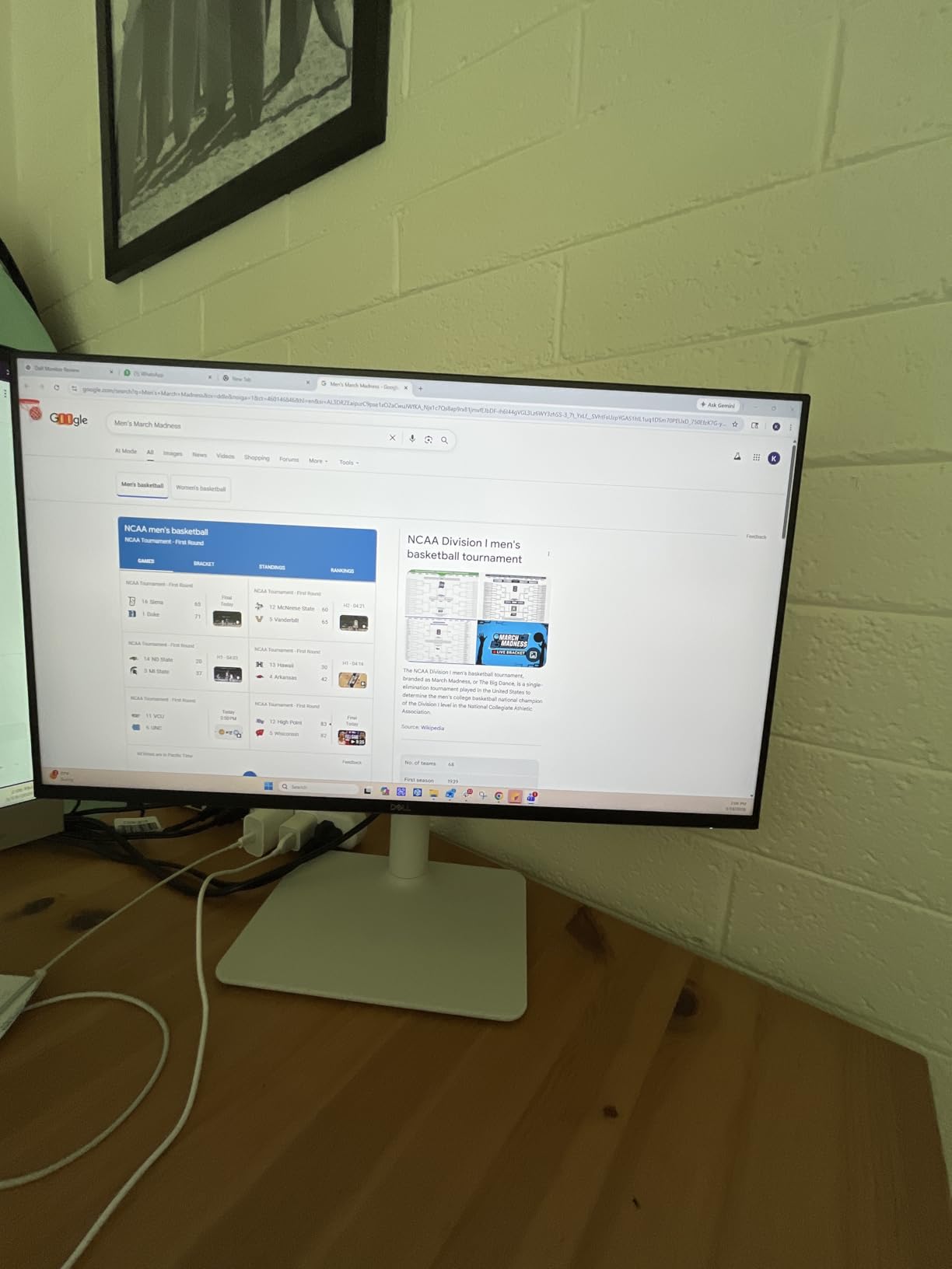 Dell S2425HS Monitor - 23.8 Inch, FHD (1920x1080) Display, 100Hz Refresh Rate, TUV Rheinland Eye Comfort 4 Star, Integrated 2x5W Speaker, Height/Tilt/Swivel/Pivot - Ash White customer photo 1