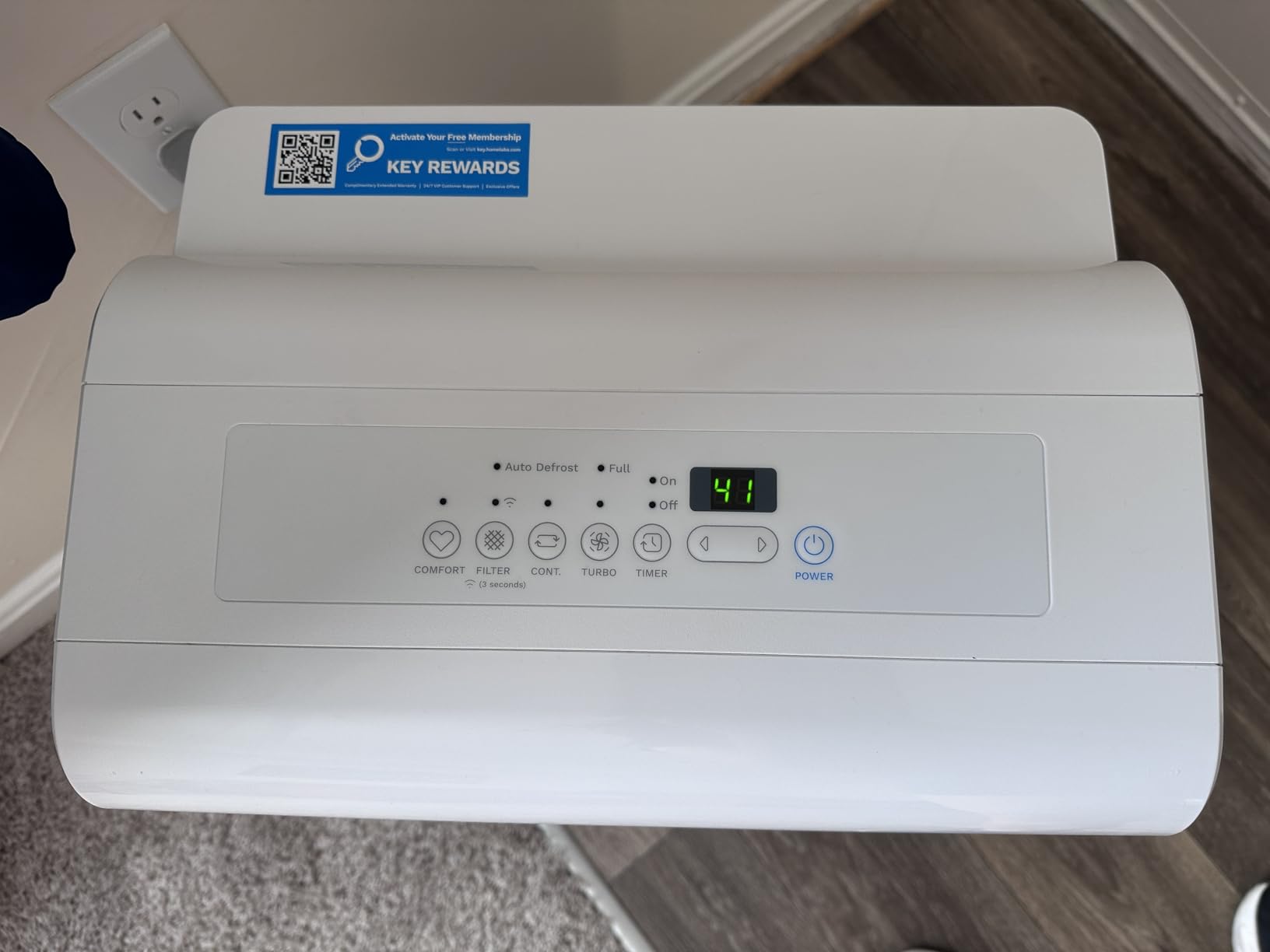 hOmeLabs Dehumidifier 7,000 Sq Ft Wi-Fi (50 Pint MAX 120 Pint at 95°F, 90% RH) for Home, Office, Basements with Powerful Moisture Removal, Humidity Control, Auto Shut-off, Quiet Operation customer photo 1