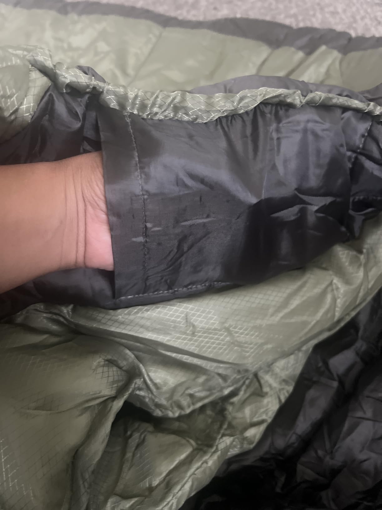 Coleman North Rim 0 Degree F Sleeping Bag - Cold-Weather Mummy Sleep Sack with No-Snag Zipper & Adjustable Hood for Warmth & Ventilation customer photo 2
