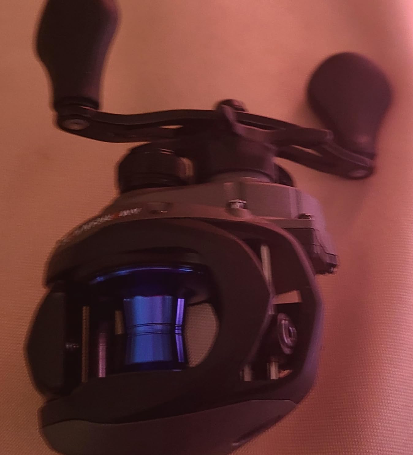 Lew's American Hero Baitcast Fishing Reel, 4+1 Bearings, 7.5:1 Gear Ratio, Graphite Frame, Speed Gears, Magnetic Control System customer photo 1