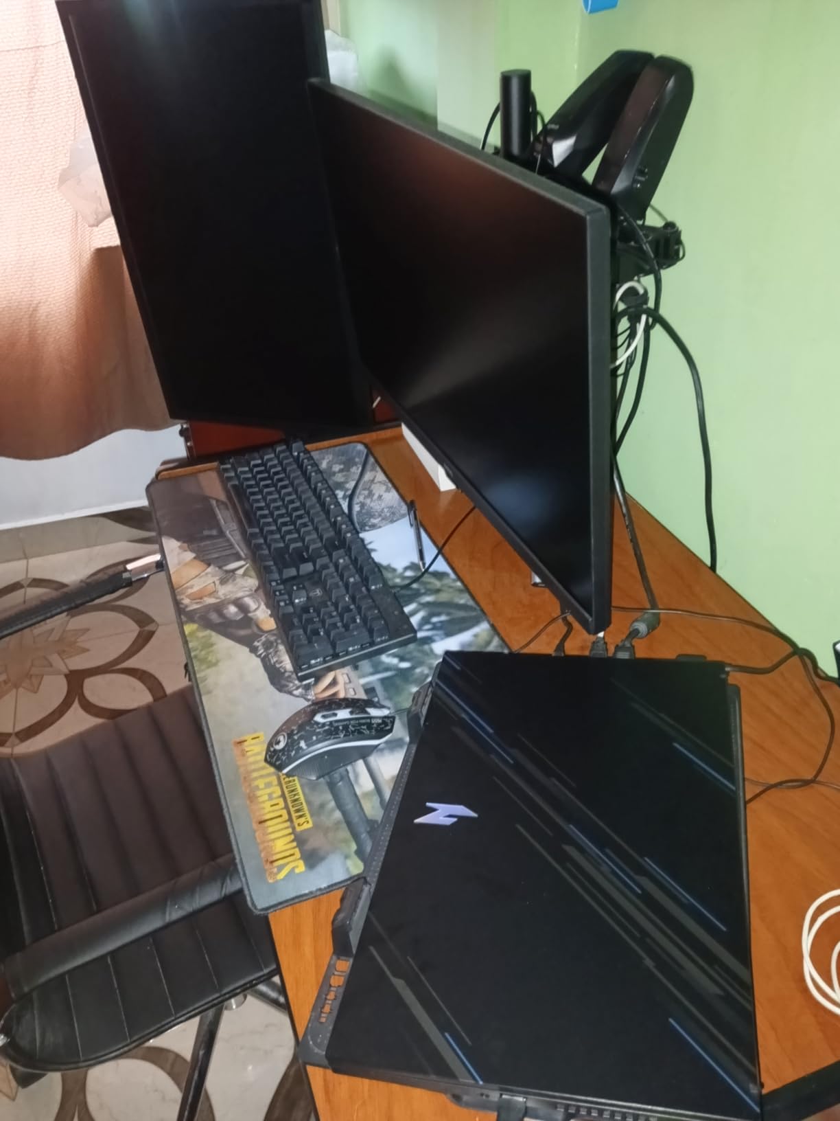 Acer Nitro V Gaming Laptop, Intel Core i9-13900H Processor, NVIDIA GeForce RTX 4060 Laptop GPU, 15.6 inch FHD IPS 144Hz Display, 16GB DDR5, 512GB Gen 4 SSD, WiFi 6, Backlit KB, ANV15-51-99DR customer photo 1