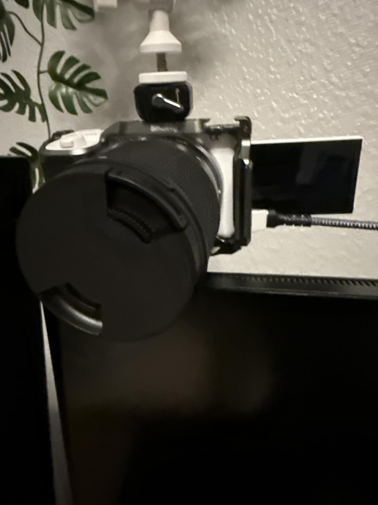 Sony Alpha ZVE10 II APS-C Interchangeable Lens Mirrorless Content Creators' Camera with Lens - Black customer photo 2