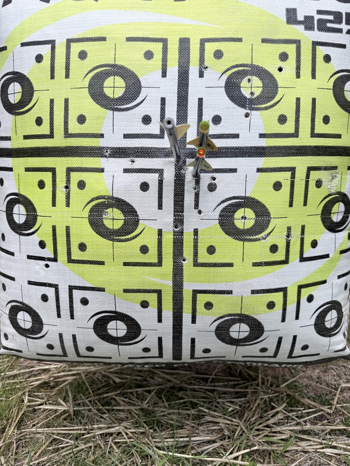 UUQ 1.5-5x32 Crossbow Scope, Circles and Rangefinder Etched Glass Ballistic Reticle Optic, 250-450 FPS Red Green Illuminated, Compact Crossbow Scope for Hunting 20-100 Yards with 20mm Scope Rings customer photo 1