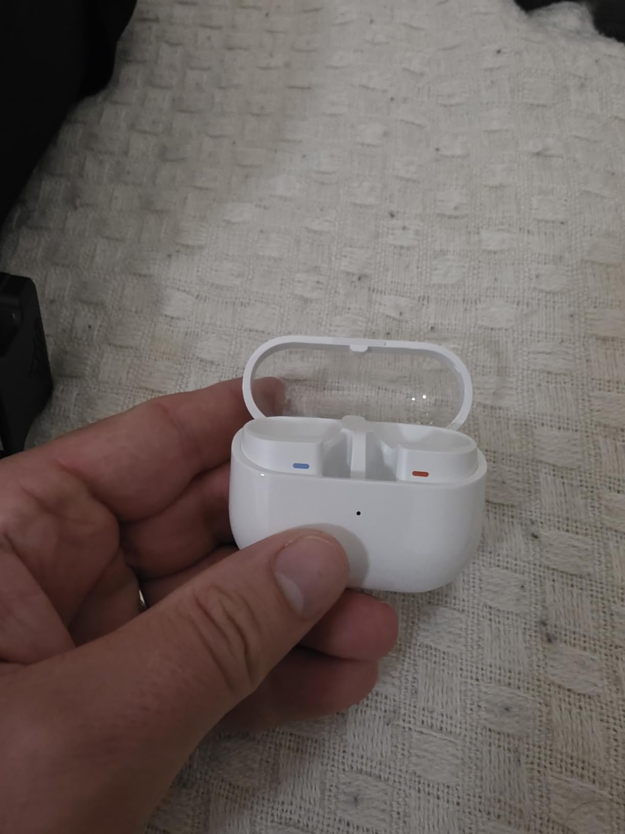 Samsung Galaxy Buds 3 Pro AI True Wireless Bluetooth Earbuds, Noise Cancelling, Sound Optimization, Redesigned Comfort Fit, Silver [US Version, Amazon Exclusive, 2Yr Warranty] customer photo 1