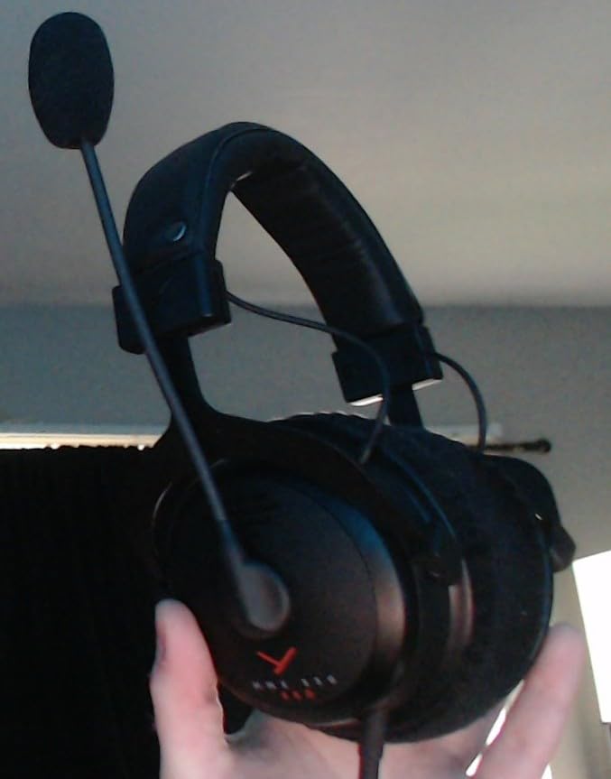 beyerdynamic MMX 330 Pro Open-Back Gaming Headset with Stellar.45 Driver and Condenser Microphone, Wired Gaming Headphone Suitable for PC, Gaming Console, PS, Switch. Handmade in Germany, Black customer photo 1