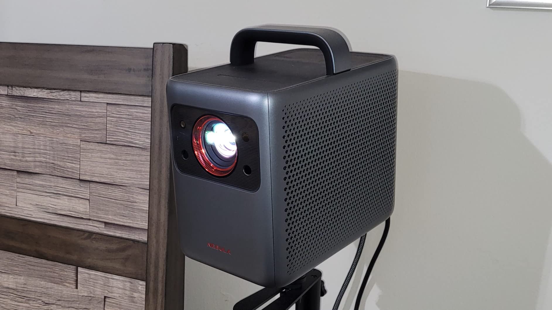 Cosmos 4K SE Smart Projector, Nebulamaster, High-Brightness with Dolby Vision, 200