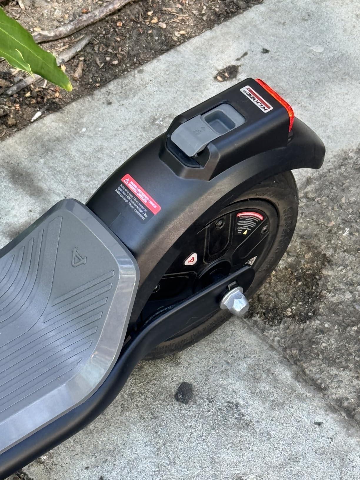 NIU 100P/100F/300P/300X Electric Scooter Adult - E Scooter with Suspension, 600-1000W Peak Power, 18-37.3 Miles Max Range, Top Speed 17.4-23.6MPH, Commuting E-Scooter customer photo 1