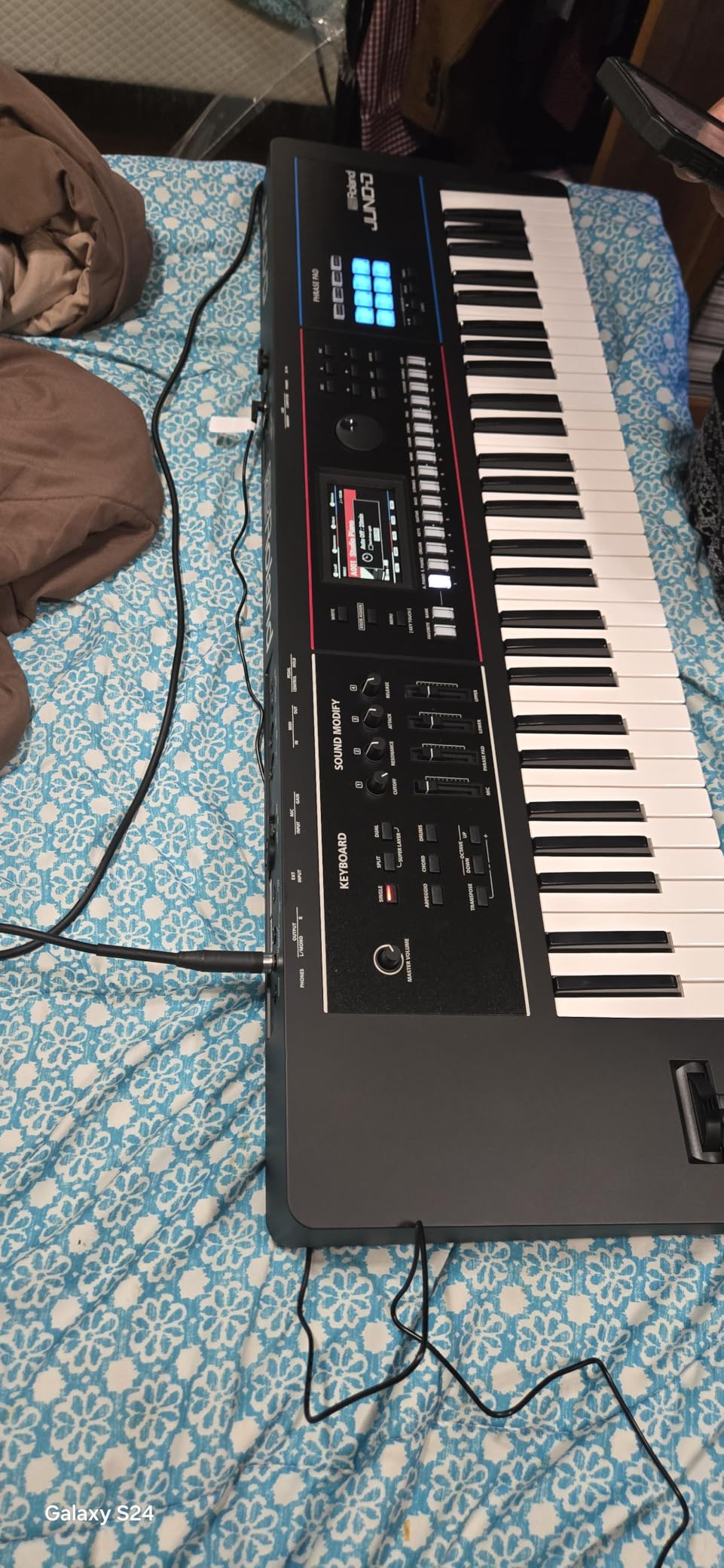 Roland JUNO-D6 Synthesizer 61-Note Keyboard with Synth Action customer photo 1
