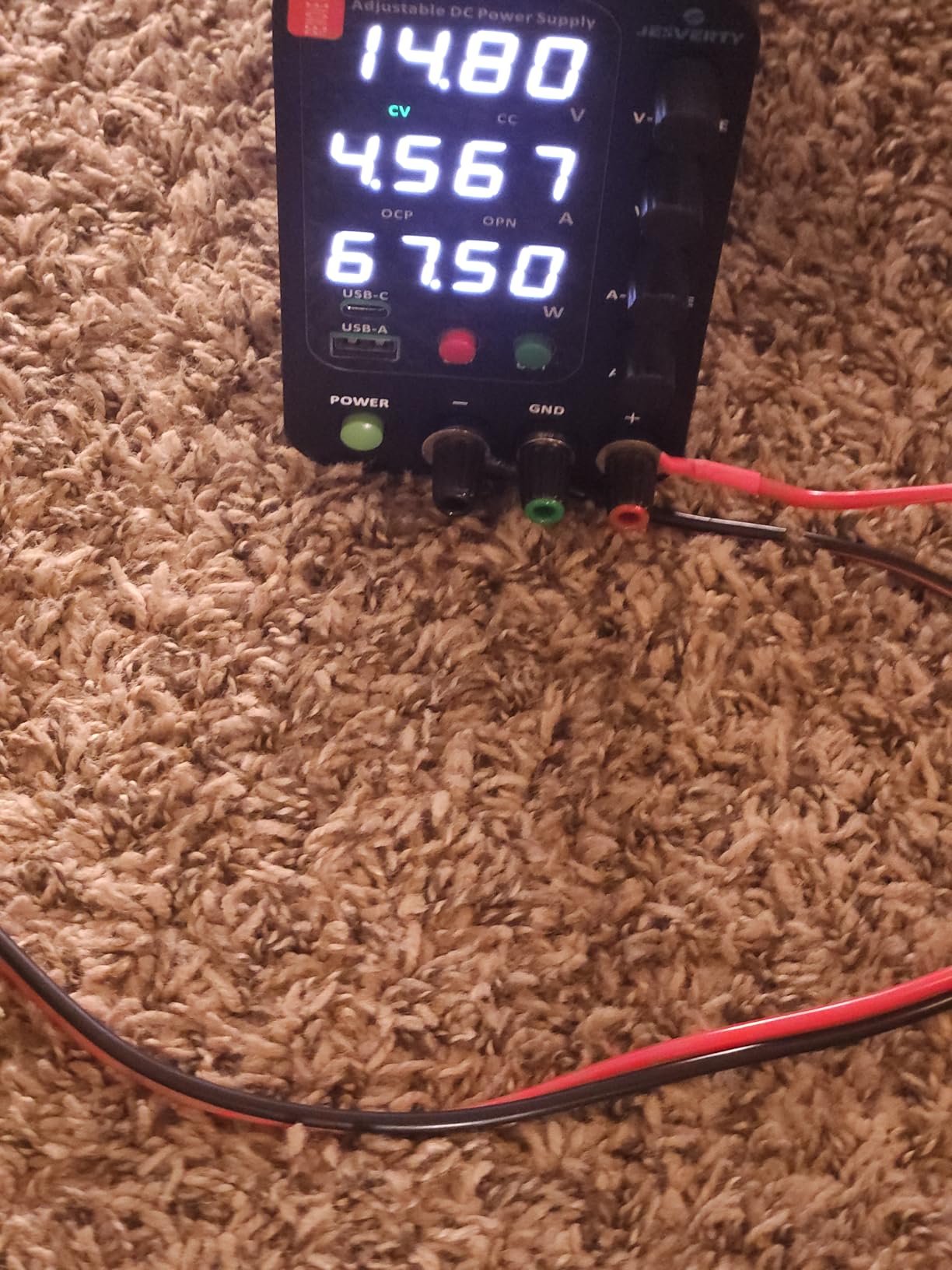 DC Power Supply Variable, 0-32V 0-10A Switching Bench Power Supply with 20W USB & Type-C Quick-Charge, Encoder Corase & Fine Adjustment Knob, Output Switch, 4-Digit LED Display - SPS-3010V customer photo 2