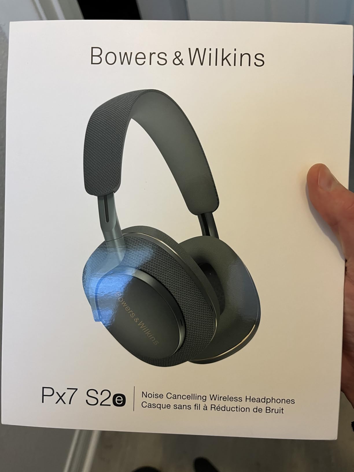 Bowers & Wilkins Limited Edition Px7 S2e Over-Ear Headphones, Bluetooth Headphones Over Ear with Enhanced Noise Cancellation, Transparency Mode, Crystal-Clear Calls, 30-Hour Battery Life, Ruby Red customer photo 2