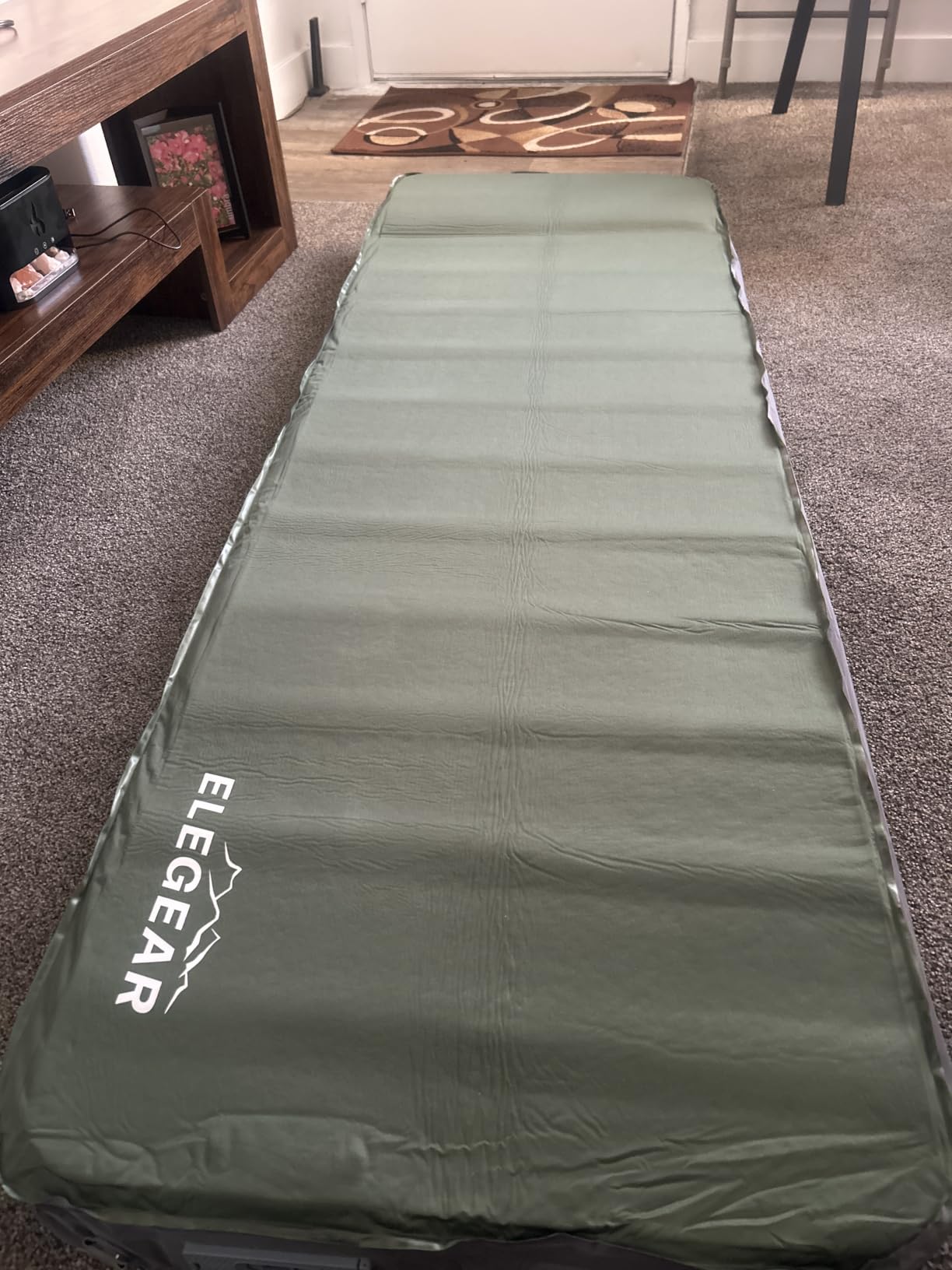 Elegear Air & Foam Self Inflating Sleeping Pad with Electric Pump customer photo 2