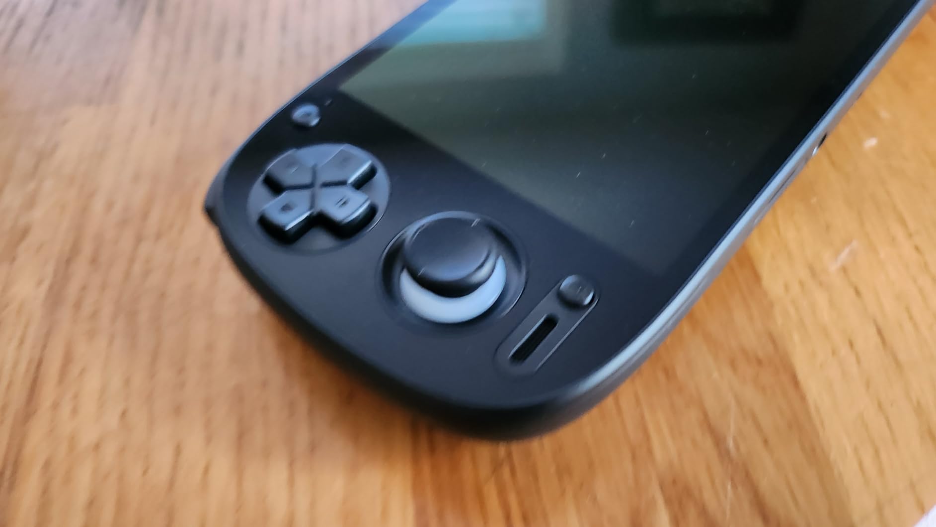 Retroid Pocket 5 Retro Handheld Game Console, 8+128G, 5.5-inch Touchscreen 1080p Portable Android Gaming Handheld with Adreno 650 GPU & WiFi 6/BT5.1, Snapdragon 865 Processor, Android 13 (16Bit) customer photo 2