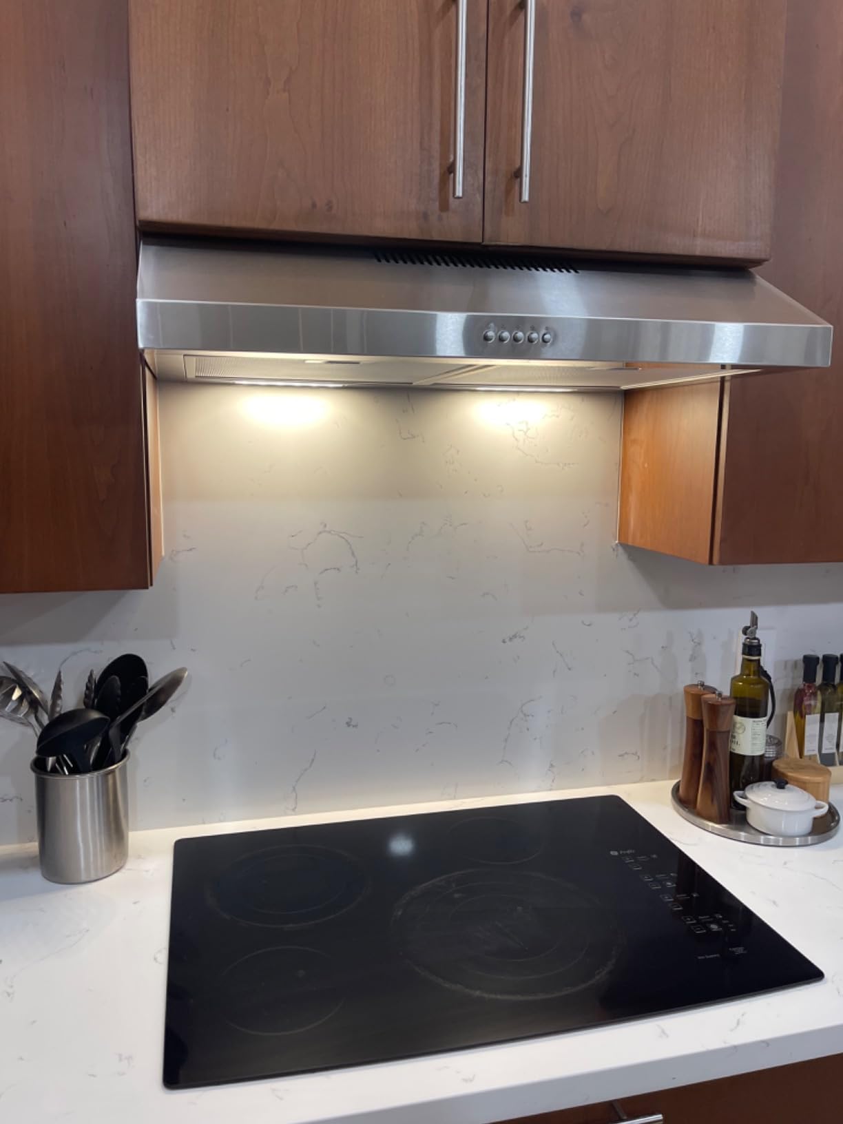 1200CFM Under Cabinet Range Hood 30 Inch, Stainless Steel Smart Hoods - 30-inch high-airflow range hood, ultra-quiet, easy to clean, ducted installation customer photo 2