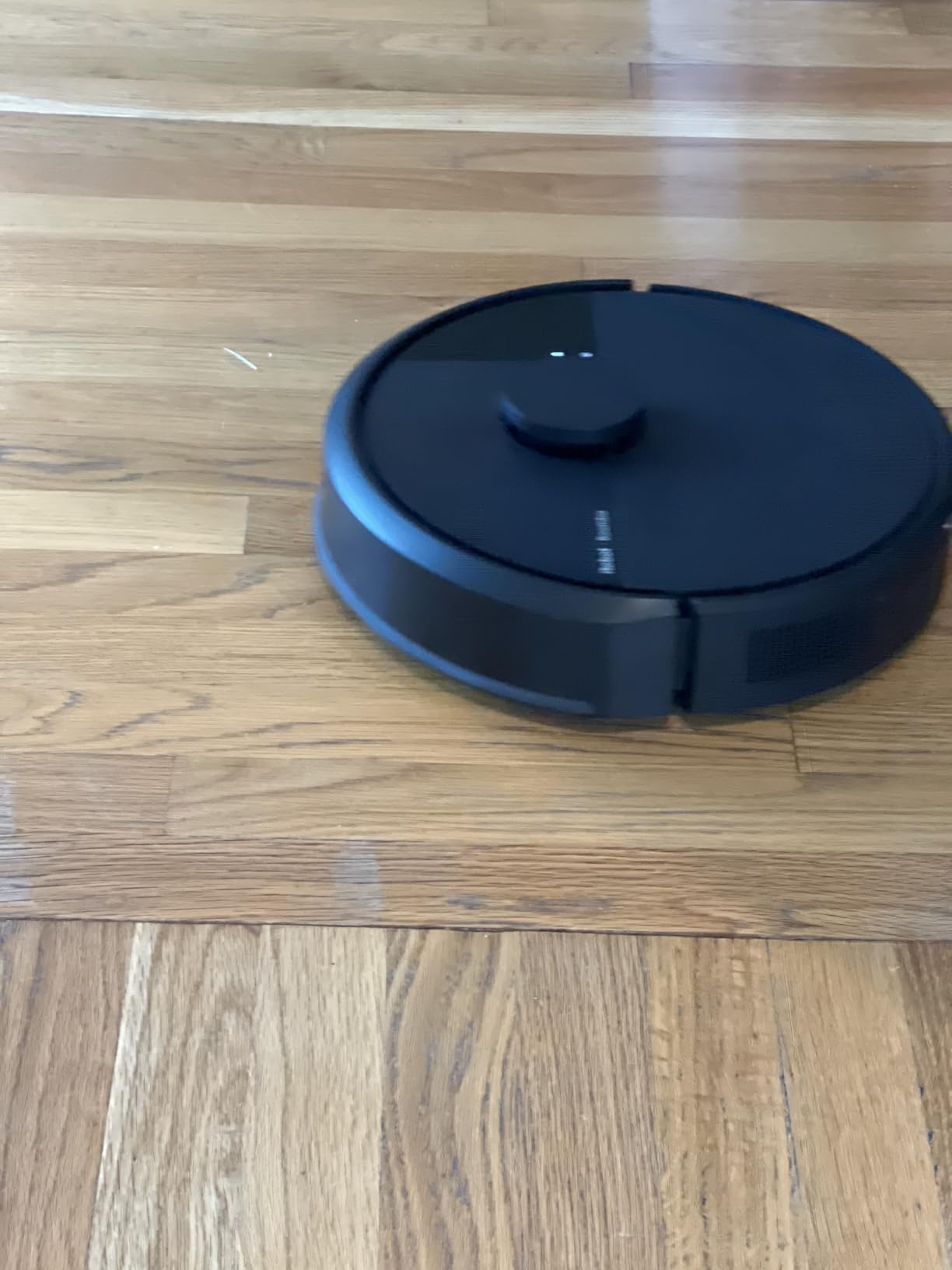 iRobot Roomba 105 Vac Robot Vacuum - Easy to use, Intense Power-Lifting Suction, LiDAR Navigation, Multi-Surface Cleaning, Cleans in Neat Rows, Self-Charging customer photo 2