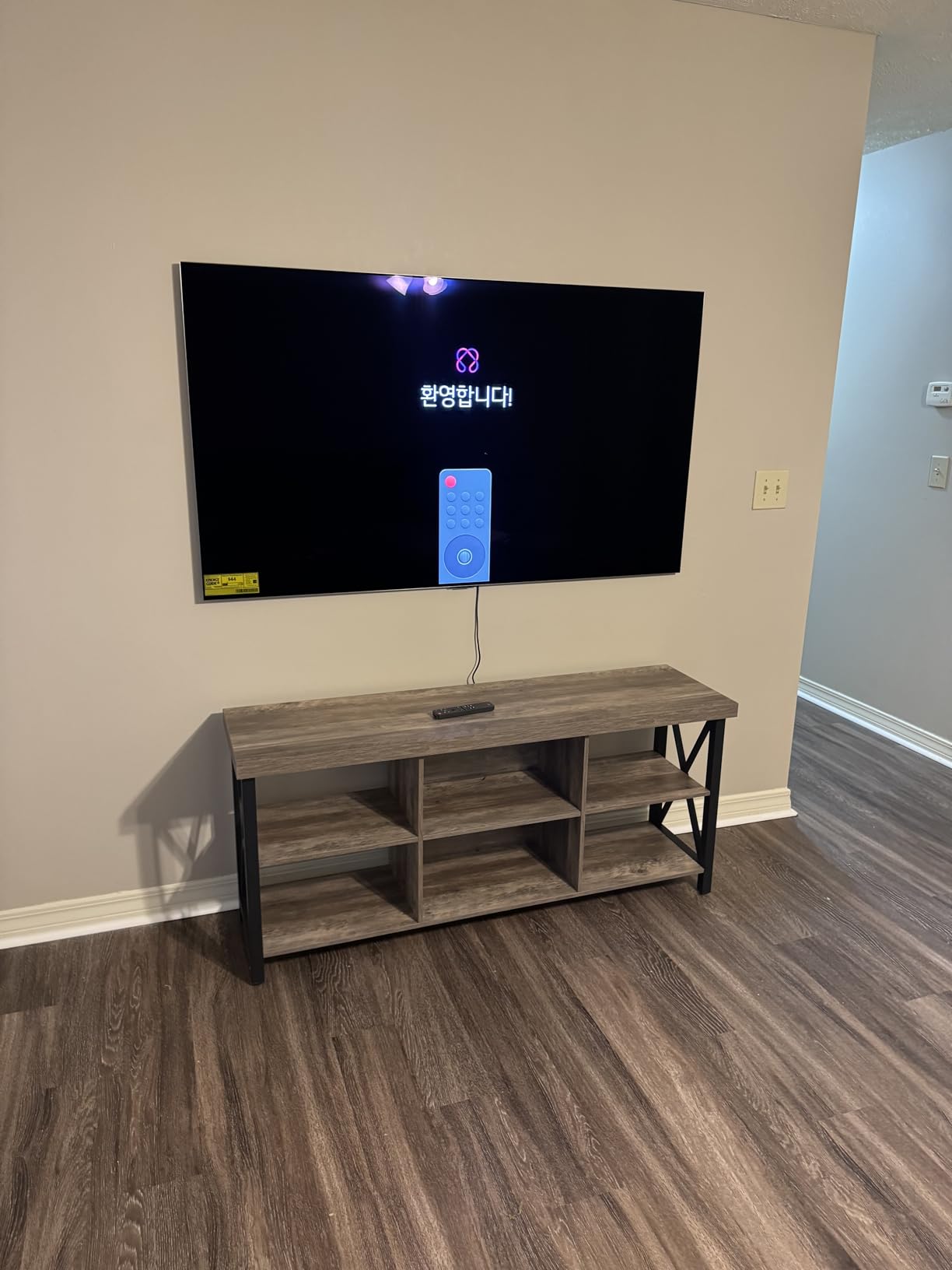 77-Inch Class OLED evo AI Super Upscaling 4K G5 Series Smart TV w/Dolby Atmos, Vision, HDR10, Filmmaker Mode, Wow Orchestra, Alexa Built-in (OLED77G5WUA, 2025) customer photo 2