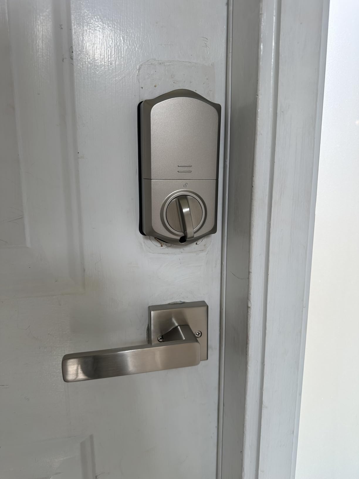 Veise VE017G-H Wi-Fi Smart Fingerprint Front Door Lock Set, Remote App Control, Keyless Entry Deadbolt with Handle, Backlit Keypad, IP55 Weatherproof, Auto Lock, Easy to Install, Matte Black customer photo 2