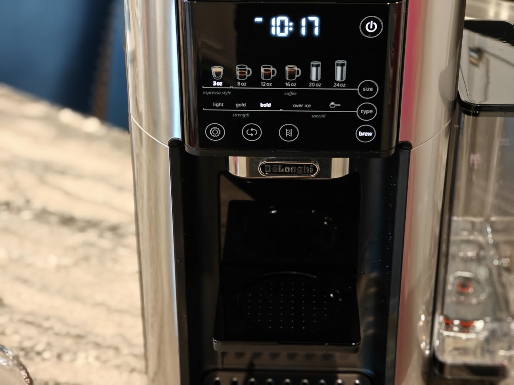 De'Longhi True Brew Drip Coffee Maker, Built in Grinder, Single Serve, 8 oz to 24 oz, Hot or Iced Coffee, Stainless, CAM51025MB customer photo 1