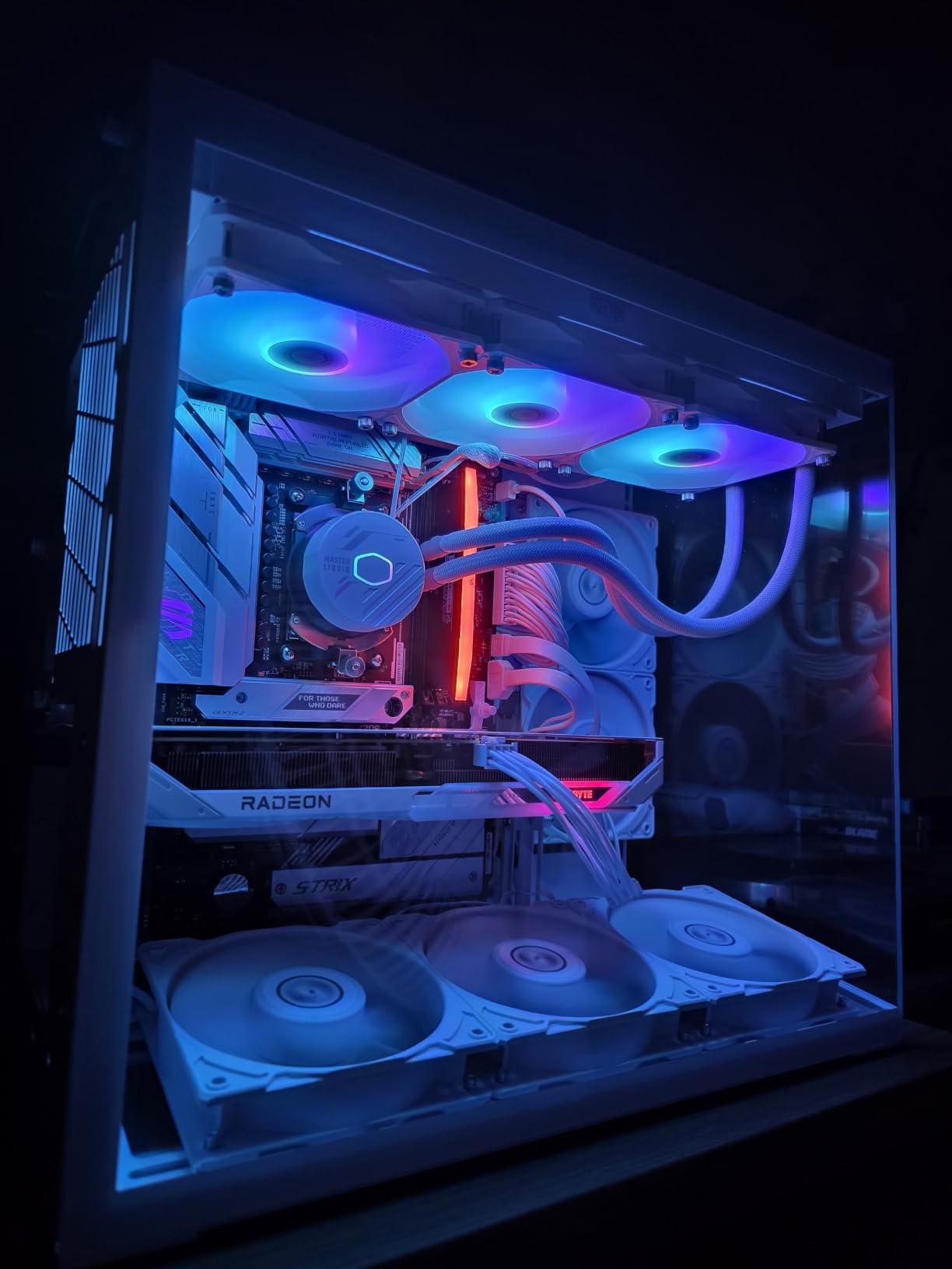 NZXT Kraken Plus 240 - AIO CPU Liquid Cooler - 240mm Radiator - 2 x F120P Fans - Customizable 1.54