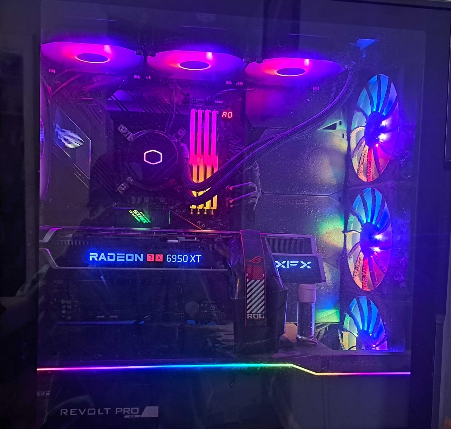 NZXT Kraken Plus 240 - AIO CPU Liquid Cooler - 240mm Radiator - 2 x F120P Fans - Customizable 1.54