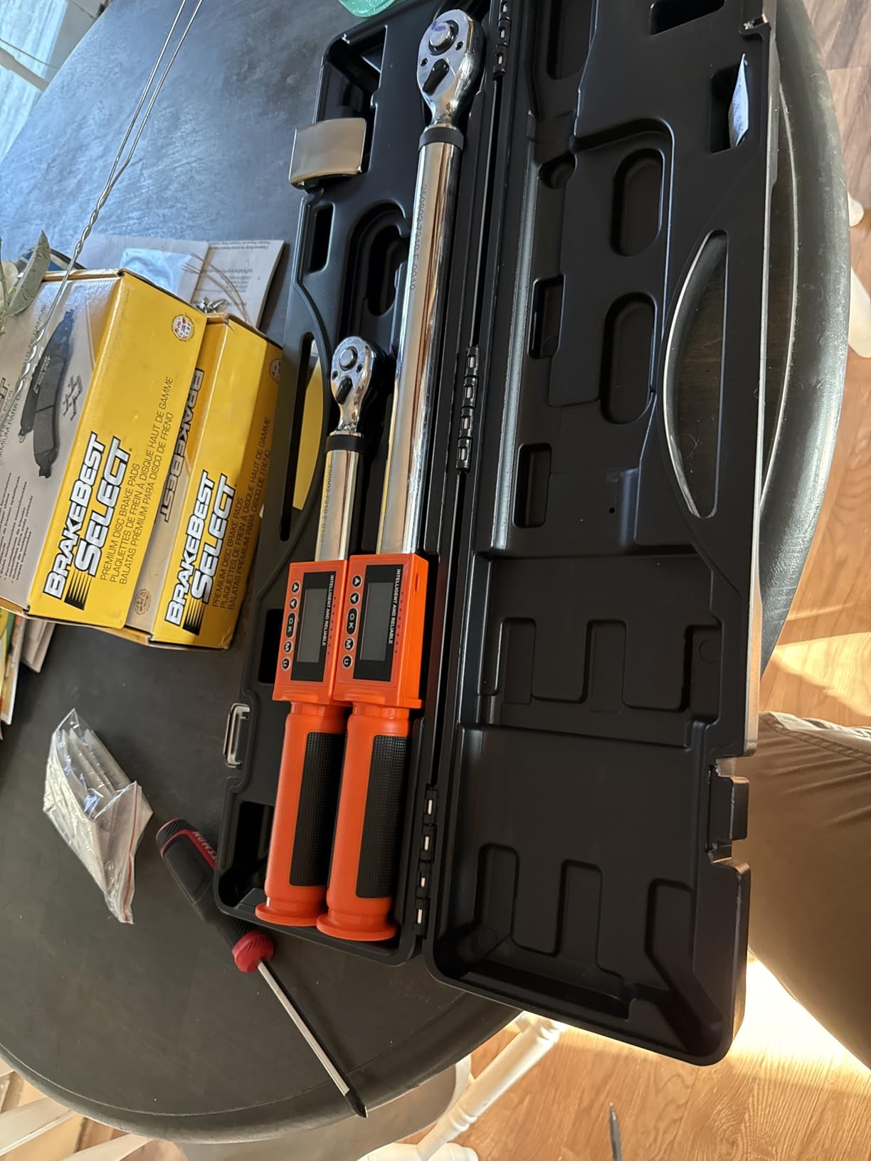 VEVOR Digital Torque Wrench 3/8 1/2 Inch Drive, 0-44.25FT.LB(0-60Nm)/0-162.26FT.LB(0-220Nm) ±2% Accuracy, Electronic Torque Wrench with Preset Mode,Vibration,Buzzer,LED Notification,5Units of Measure customer photo 2