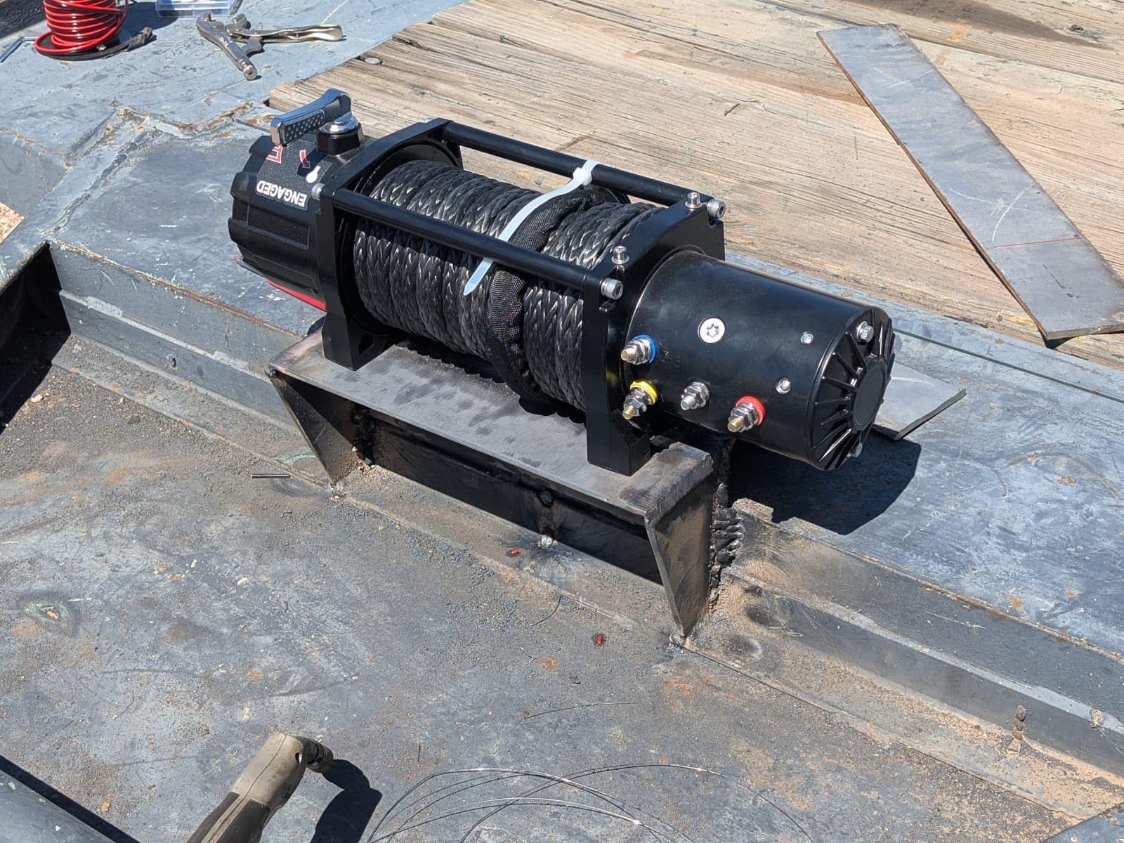 SINOKING 13500 lb Electric Winch for Jeep, Truck, SUV, Trailer & Boat - Heavy Duty Synthetic Rope 12V Winch with Wireless and Wired Remote customer photo 2